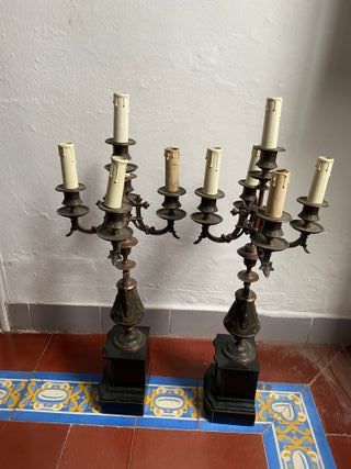 Candelabros dorados