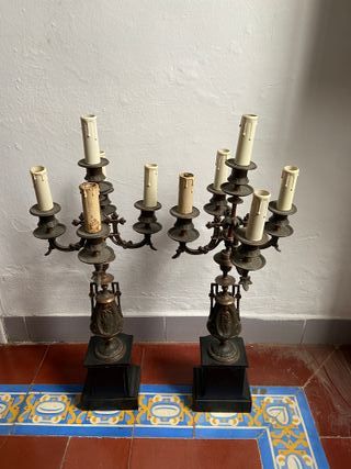 Candelabros dorados