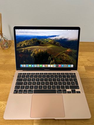 MacBook Air M1 de 13 pulgadas color oro rosa