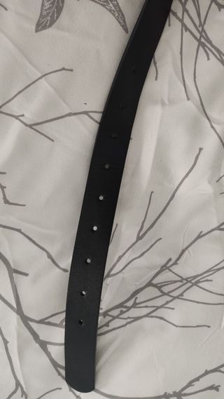 Cinturón estrecho polipiel