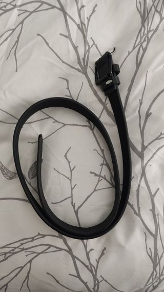 Cinturón estrecho polipiel