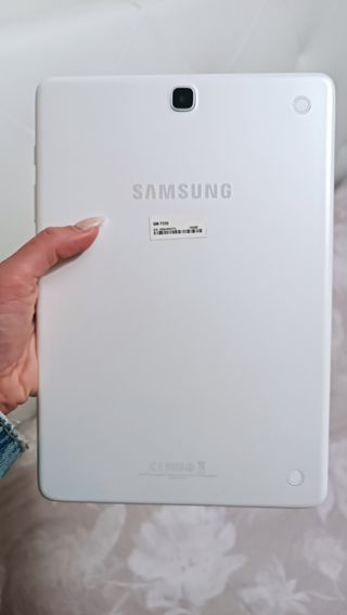 Samsung T 550. Tablet. Poco uso