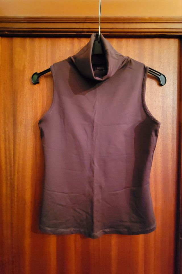 Camiseta Cuello Alto