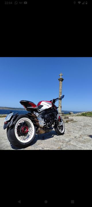 Mv agusta draster 800rr 140cv