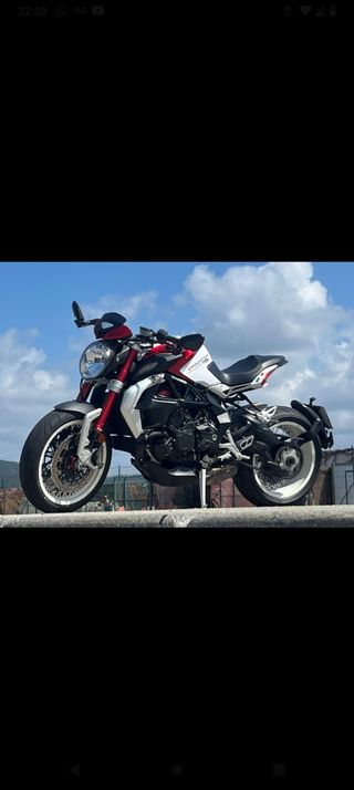 Mv agusta draster 800rr 140cv