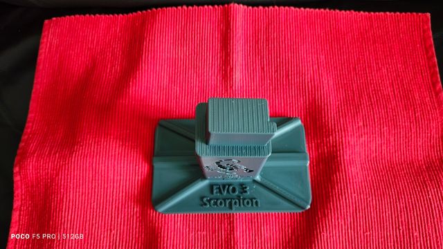 Soporte y portacargadores para rifle CZ Scorpion 