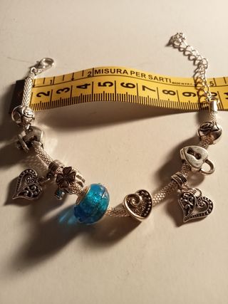 Porta chiavi e braccialetti 