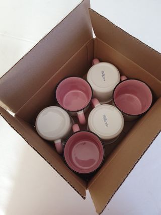 4 tazas de PORCELANA  FLAMENCOS.