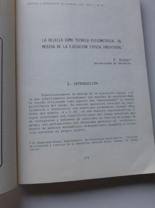 revista Análisis y Modificación de Conducta 1981