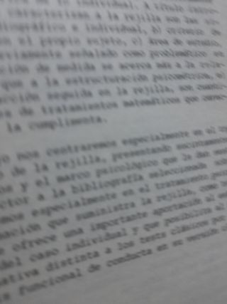 revista Análisis y Modificación de Conducta 1981