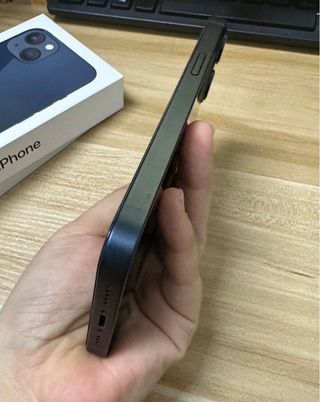 iPhone 13 de 256GB (Medianoche)