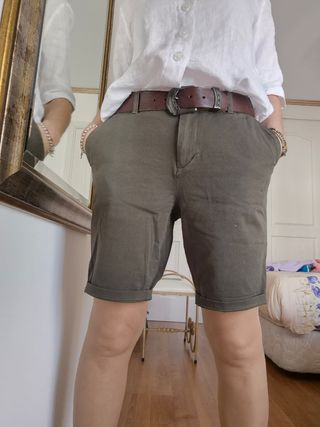 Short algodón verde militar