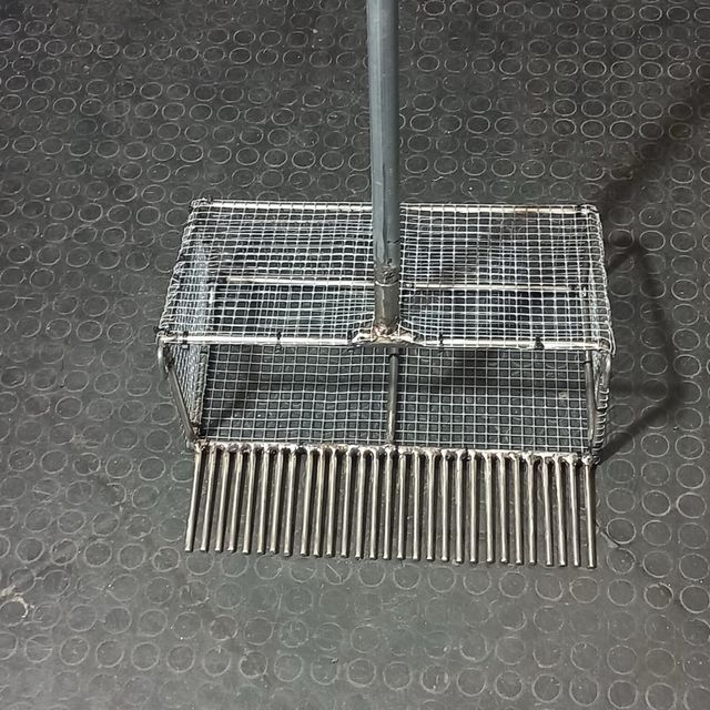 Rastrelli per telline.