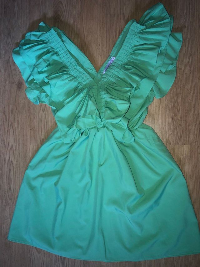 Vestido volantes verde