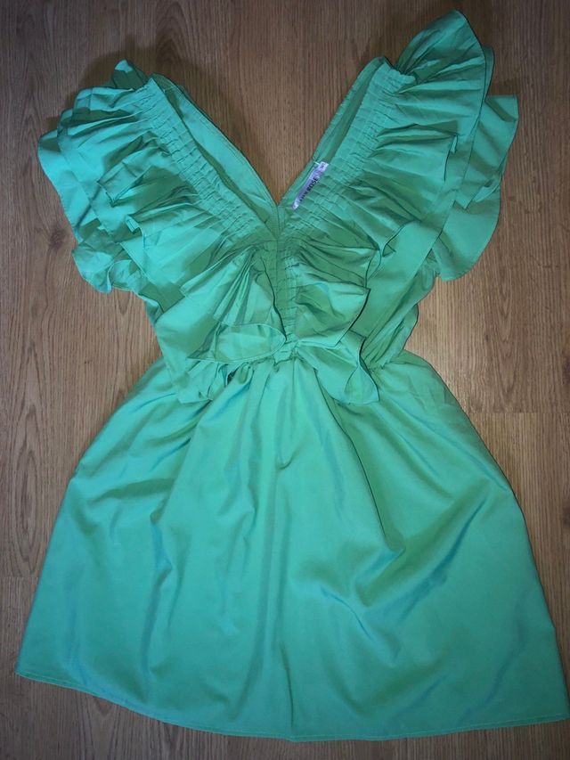 Vestido volantes verde