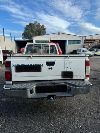 Despiece Nissan Navara 2.5 di 133cv