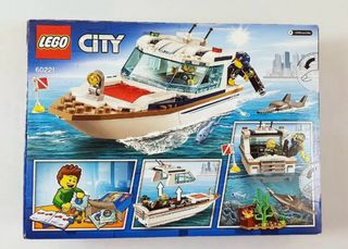 Lego 60221
