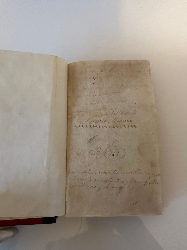 Libro antiguo Historia Universal. Año 1864