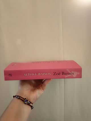Altos e baixos, Zoe Barnes