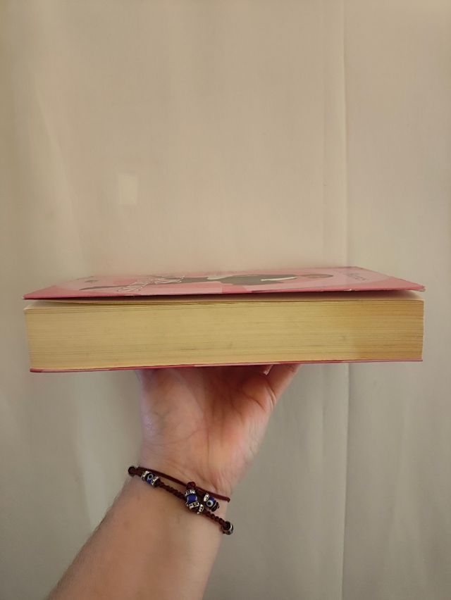 Altos e baixos, Zoe Barnes