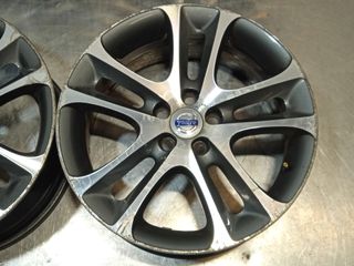 LLANTAS VOLVO