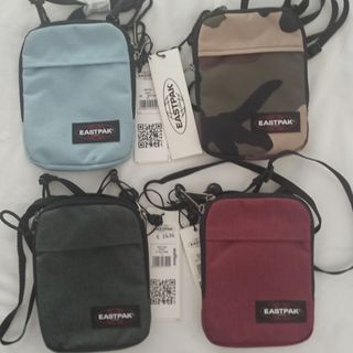 Bolso hombro Eastpak.