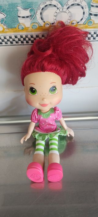 Muñeca tarta de fresa