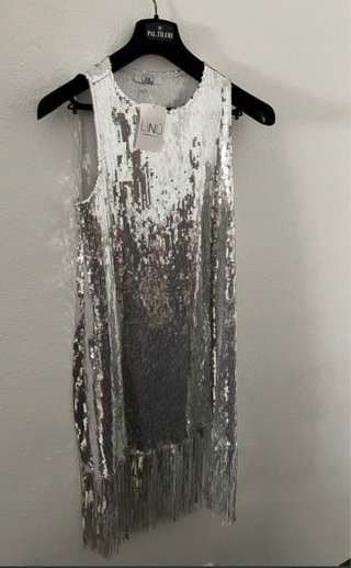 Vestido lentejuelas con flecos nuevo con etiquetas