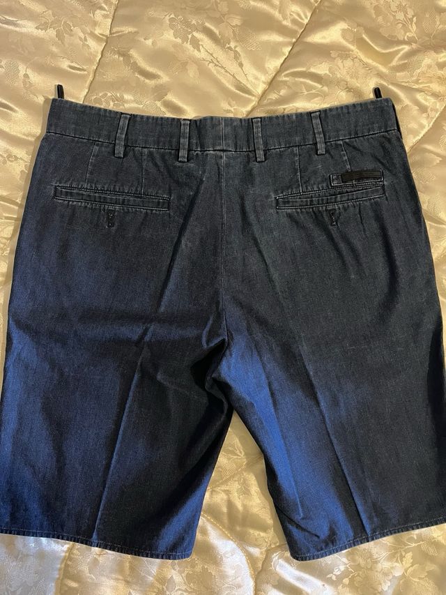 Pantaloncini corti Prada