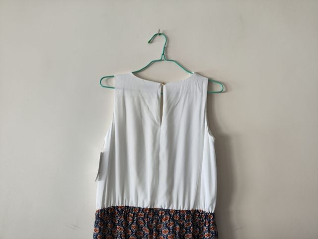 Tuta Mono bianca nuova di zecca