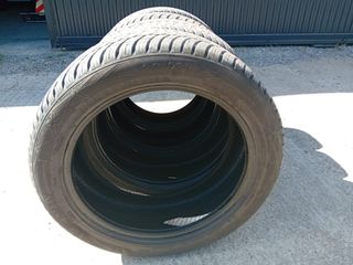 Neumáticos  de nieve Vredestein