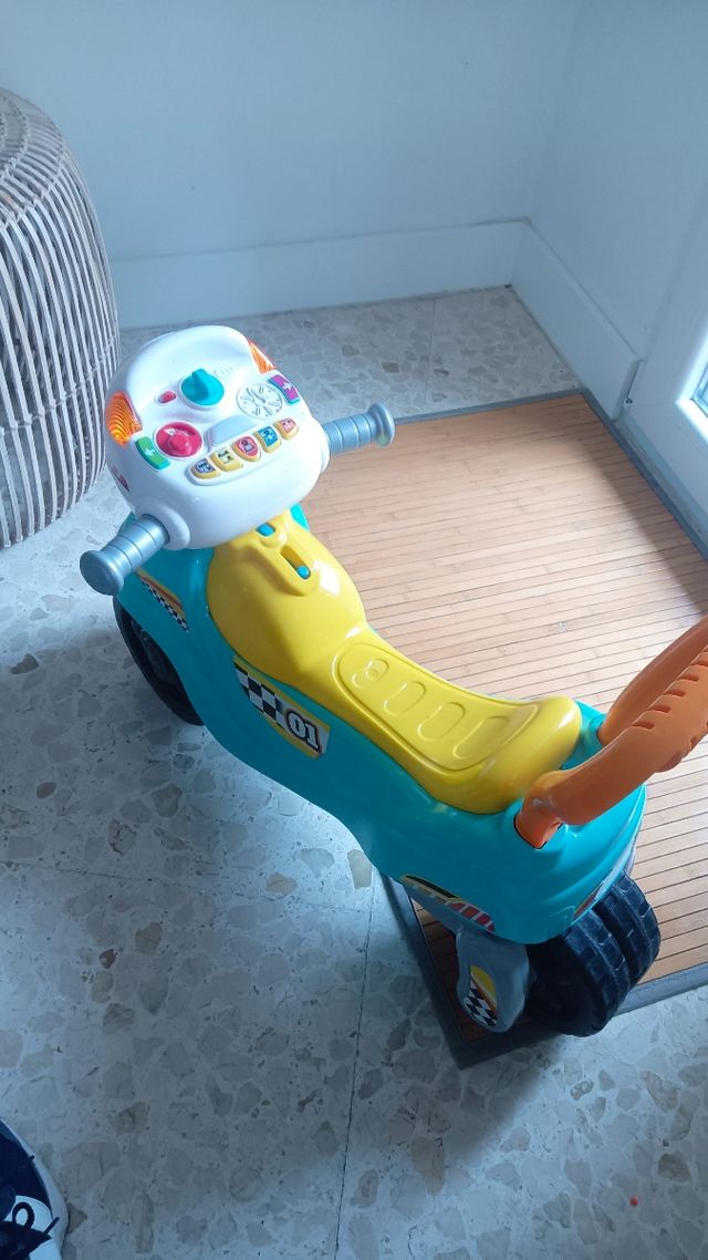 Moto  3x1 multifuncional ( 1-3años)