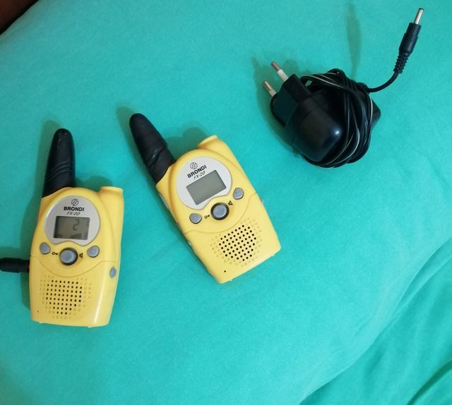 2 transmisores de radio Brondi