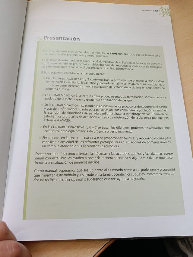 Se venden libro de primeros auxilios