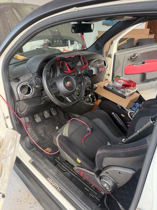 Abarth 595 Competizione Cabrio “Evo”