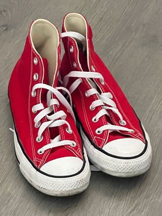 Converse rojas
