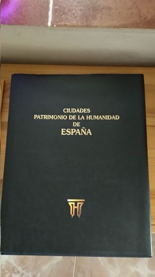 2 libros de Cuenca +  1 regalo