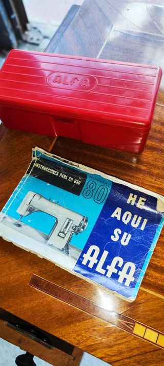 MAQUINA DE COSER ALFA PERFECTA COMO NUEVA VER FOTO