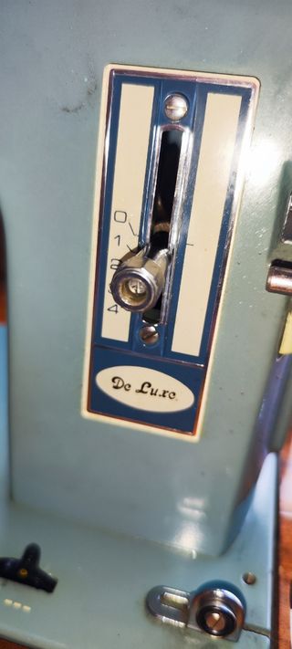 MAQUINA DE COSER ALFA PERFECTA COMO NUEVA VER FOTO