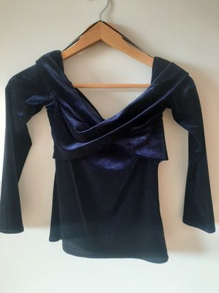 Top azul marino de terciopelo, escote cruzado 