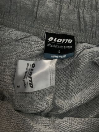 Lotto pantalón deportivo nuevo con etiquetas