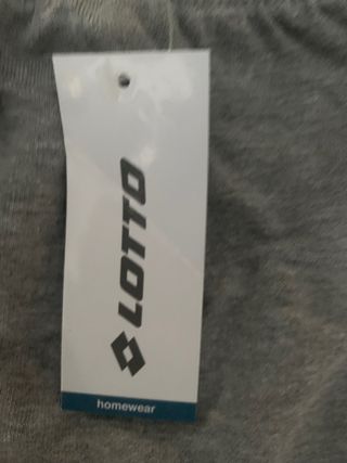 Lotto pantalón deportivo nuevo con etiquetas