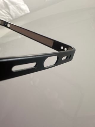 Funda Iphone 12 y 12 Pro marco de aluminio