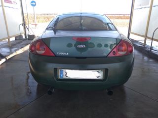 Ford Cougar 2.5 V6 170cv