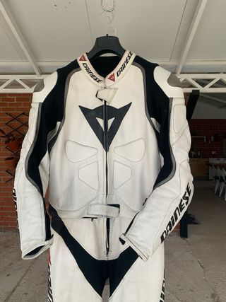 Mono cuero dainese laguna seca