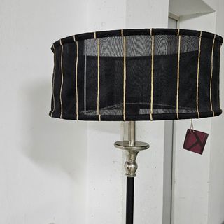 Lámpara de pie