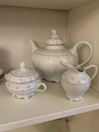 Juego 12 servicios de café/té. Porcelanas Bidasoa