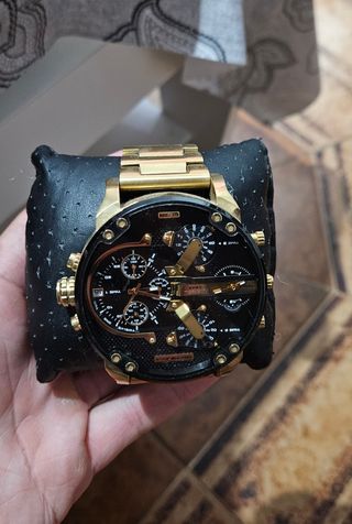 Reloj diesel mr daddy 2.0 dorado