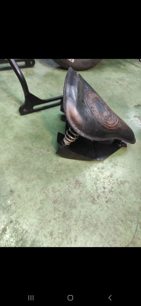 Asiento de Muelles Tipo Harley Davidson Skull