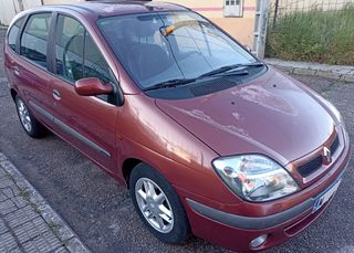 Renault Scenic 1.9 DTI